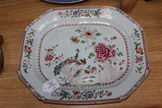 A Chinese famille rose meat platter and four items of blue and white,